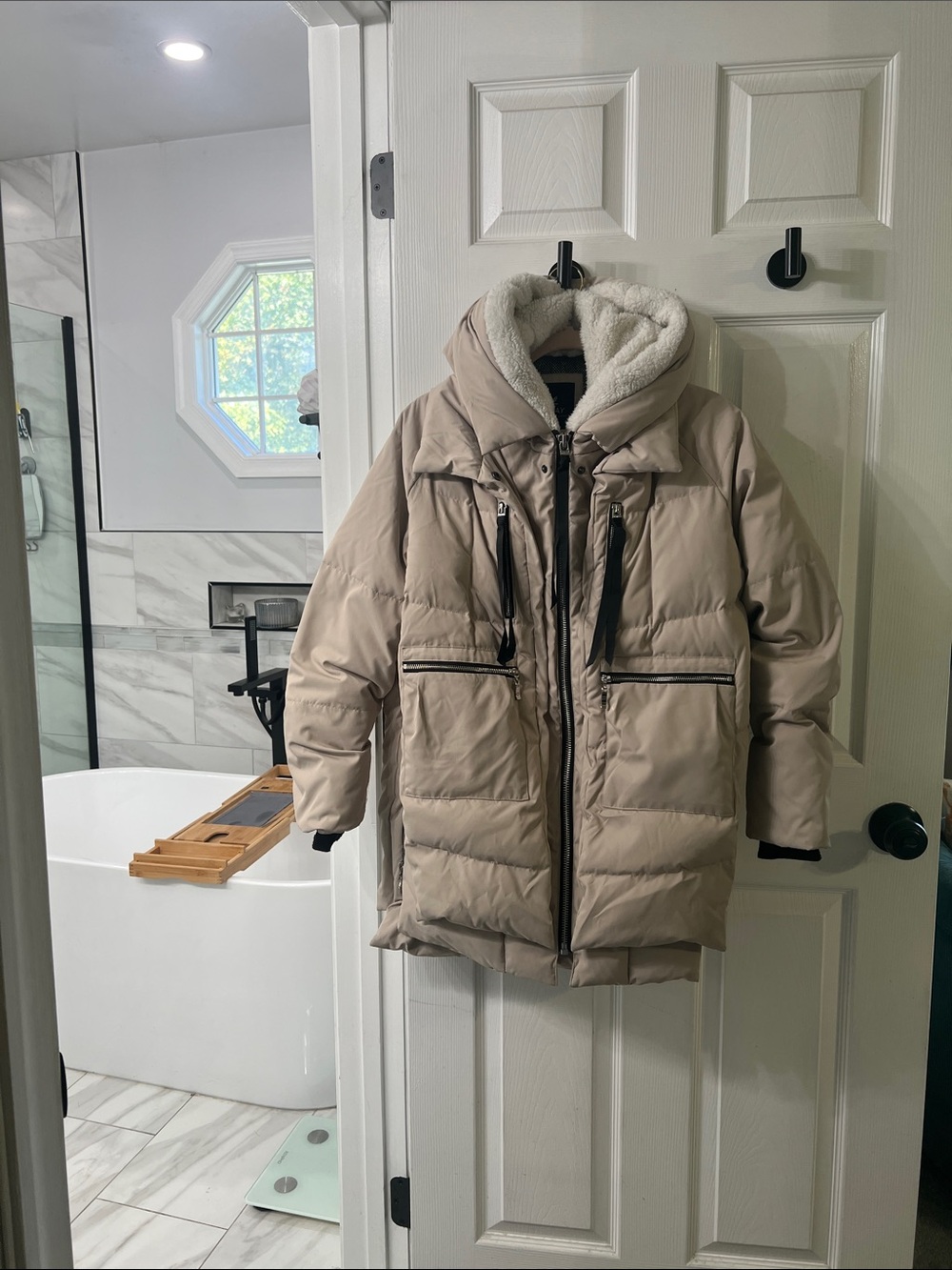 Orolay 092 Down Puffer Parka Coat M Beige Sherpa Hood 90% Duck Down